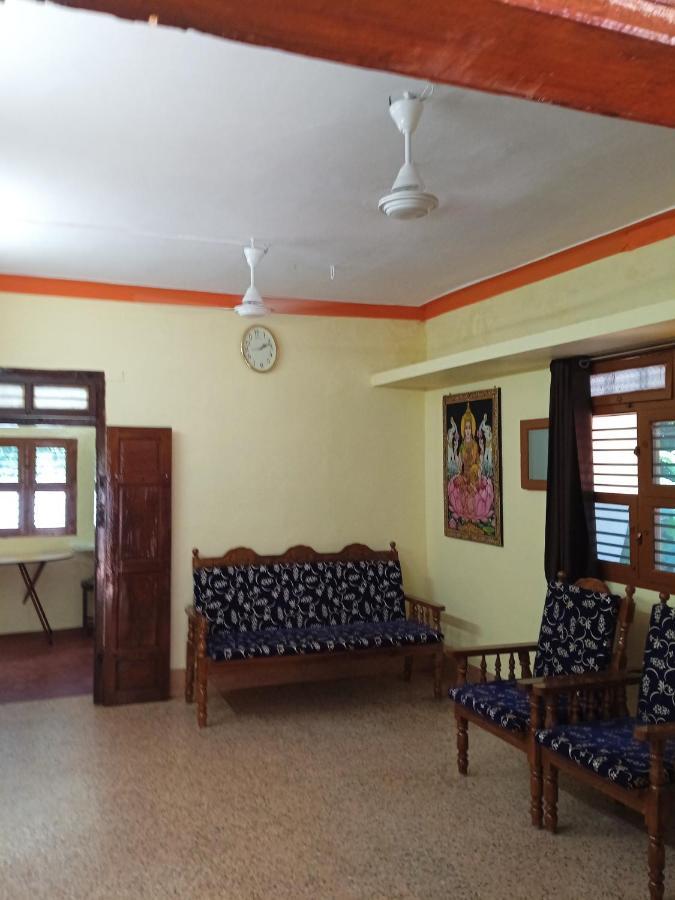 Ambai Garden Home Ambāsamudram Extérieur photo