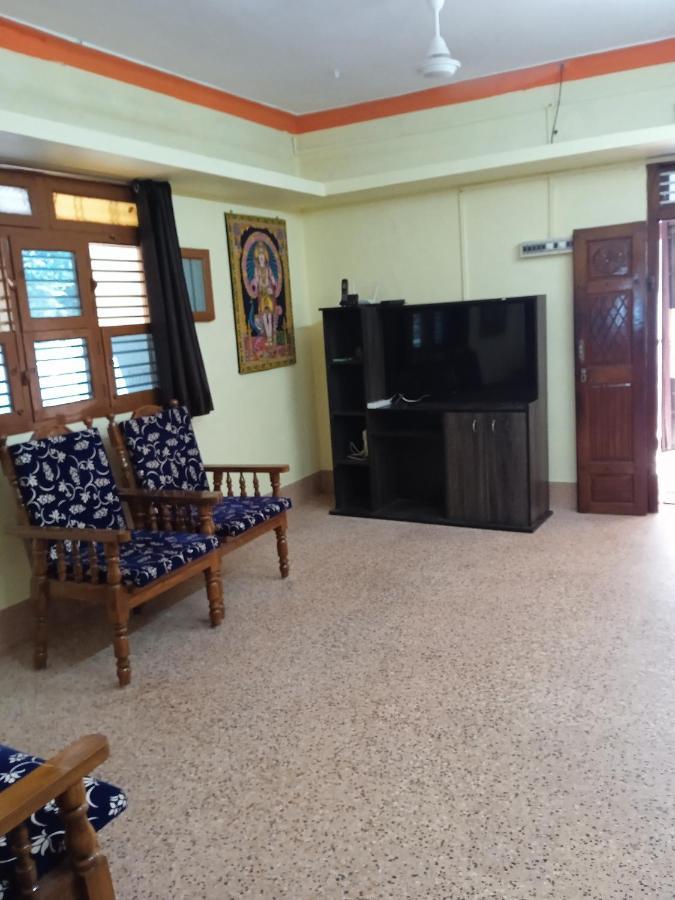 Ambai Garden Home Ambāsamudram Extérieur photo